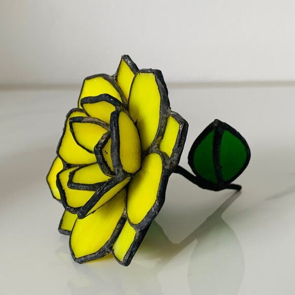 Vintage Other - Vintage 3D Stained Glass Rose
